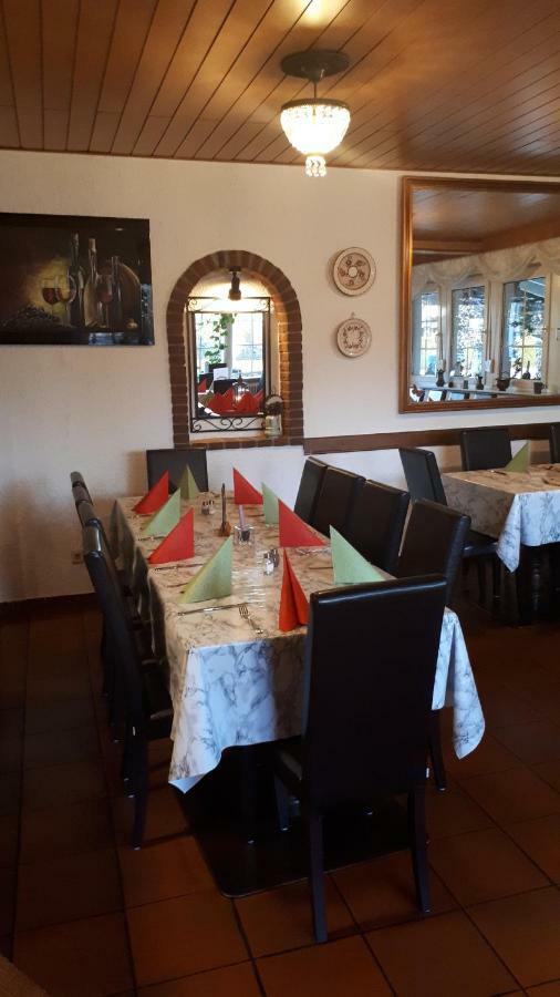 Hotel Restaurant Anna Ramstein-Miesenbach Exterior photo